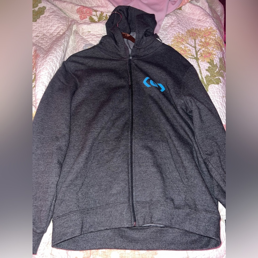 Black Meltwater Zip up hoodie.